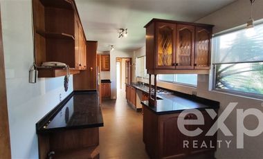 Casa en Venta en Bernardo O