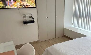 Casa en arriendo c/ estacionamiento en Barrio El Golf