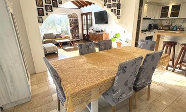 LOMAS, GRAN CASA CON 4 DORMITORIOS  Y DEPARTAMENTO INTERIOR