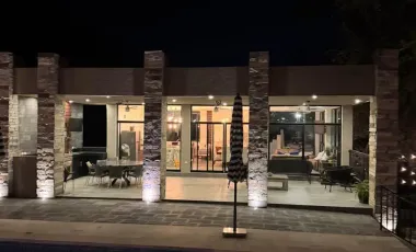 Quinta en venta en El Barrial, Santiago, Nuevo León