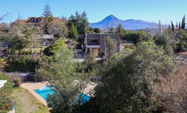 Casa en arriendo en LAS CONDES