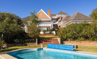 Casa en arriendo en LAS CONDES