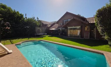 Casa en Venta en Av. Los Fresnos