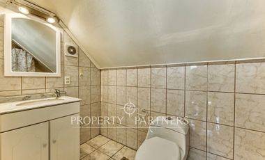 Preciosa casa en venta en Ñuñoa. Estilo inglés remodelada.