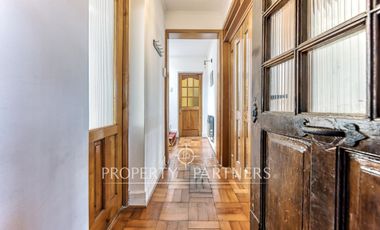 Preciosa casa en venta en Ñuñoa. Estilo inglés remodelada.