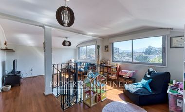 Preciosa casa en venta en Ñuñoa. Estilo inglés remodelada.