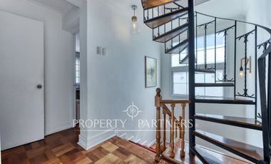 Preciosa casa en venta en Ñuñoa. Estilo inglés remodelada.