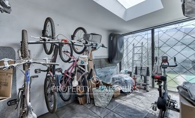 Preciosa casa en venta en Ñuñoa. Estilo inglés remodelada.
