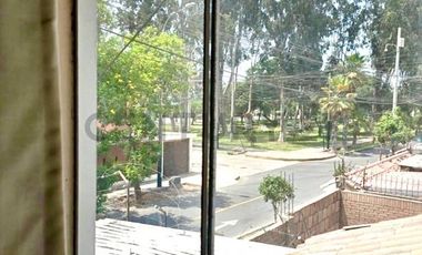 Alquiler de casa de 3 pisos + Azotea en Urb. Monterrico Sur. Surco