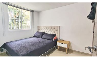 Vendo casa remodelada Sabaneta 3 a cuadras de la Av. El Poblado