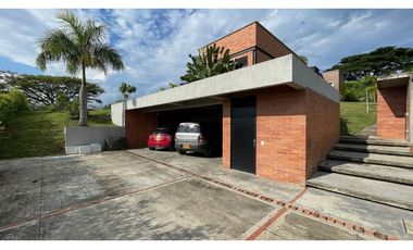 SE VENDE CASA CAMPESTRE SECTOR CERRITOS-CARTAGO PEREIRA