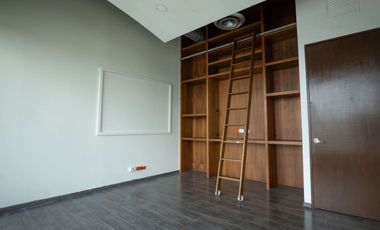 Oficina acondicionada en renta de 516m2 en torre corporativa zona  Valle Oriente
