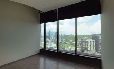 Oficina acondicionada en renta de 516m2 en torre corporativa zona  Valle Oriente