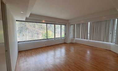 Se renta departamento en Bosques de Las Lomas (N)