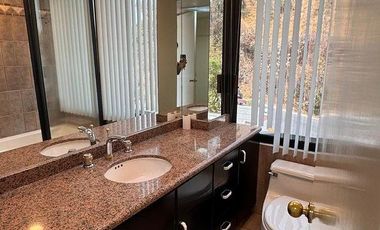 Se renta departamento en Bosques de Las Lomas (N)