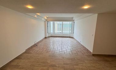 Se renta departamento en Bosques de Las Lomas (N)