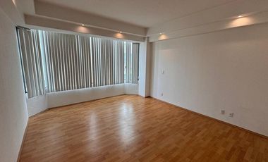 Se renta departamento en Bosques de Las Lomas (N)