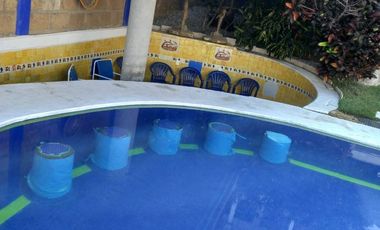 QUINTA RESIDENCIAL TEQUES  con acceso al lago