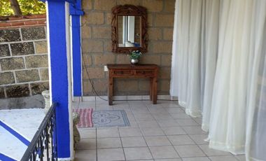 QUINTA RESIDENCIAL TEQUES  con acceso al lago