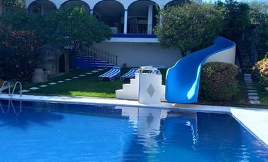 QUINTA RESIDENCIAL TEQUES  con acceso al lago