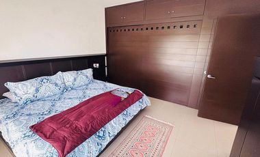 AMUEBLADO Y EQUIPADO EN EXCLUSIVO FRACCIONAMIENTO..