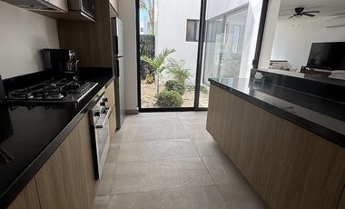 Casa en Renta en Temozón Village