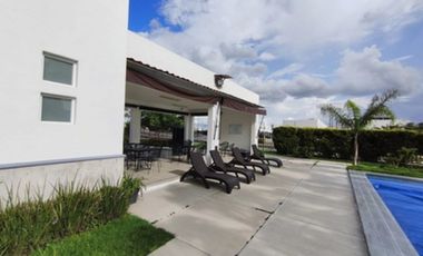 Departamento en Venta en Querétaro | 2 Recámaras · Alberca · Conjunto Privado