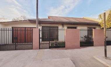 Casa Las Nevadas 160mt, 3 Dorm Amplios, 2 B, 2 Estac, Bodega