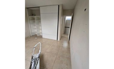 Nuevo Urca! Housing 3 dorm, galeria,  patio! Excelente!