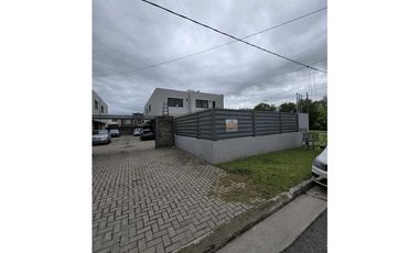 Nuevo Urca! Housing 3 dorm, galeria,  patio! Excelente!