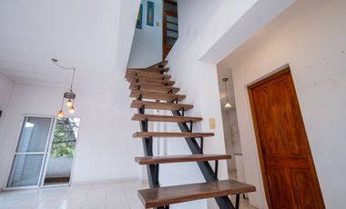 CASA en VENTA - PH-  Barrio Fomento 9 de Julio