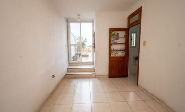 CASA en VENTA - PH-  Barrio Fomento 9 de Julio