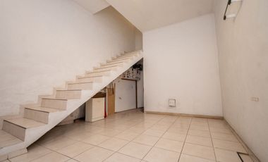 CASA en VENTA - PH-  Barrio Fomento 9 de Julio