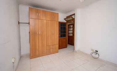 CASA en VENTA - PH-  Barrio Fomento 9 de Julio
