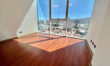 Calle Limache, Viña del Mar. Moderna Oficina.