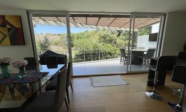 Casa con doble seguridad y vista al bosque a 5 mins de la caseta de acceso