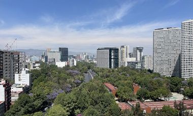 Departamento con excelente ubicación y 3 terrazas con vista panorámicas