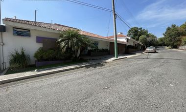 Casa en renta o venta al Norte de Cuernavaca  con seguridad 24/7