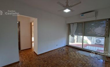 Depto. 3 Amb. al Lateral, Muy Luminoso a 1/c de Av. Maipú