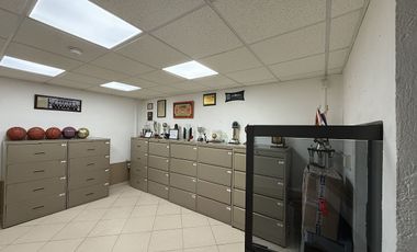 VENTA PREDIO URBANO / USO INDUSTRIA, OFICINAS, CASA HABIT. EN COL. VISTA HERMOSA