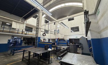 VENTA PREDIO URBANO / USO INDUSTRIA, OFICINAS, CASA HABIT. EN COL. VISTA HERMOSA