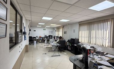 VENTA PREDIO URBANO / USO INDUSTRIA, OFICINAS, CASA HABIT. EN COL. VISTA HERMOSA