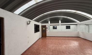 VENTA PREDIO URBANO / USO INDUSTRIA, OFICINAS, CASA HABIT. EN COL. VISTA HERMOSA