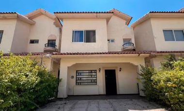 CASA EN RENTA AMUEBLADA EN ALTA CALIFORNIA