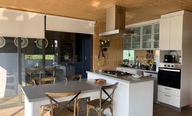 Casa en Venta en el faldeo 1000