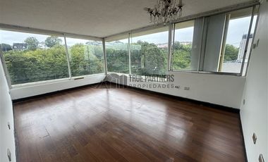 Departamento en Arriendo en San Martín 200, Edificio Reloncaví.