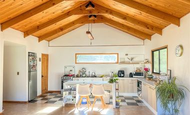 Casa en Arriendo en Cuyuncaví | Casa en Arriendo (3D2B) | Curacaví|Alas Propiedades