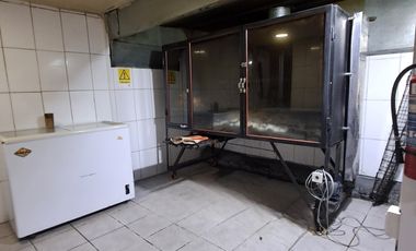 SE VENDE, PROPIEDAD COMERCIAL CON PANADERÍA Y PASTELERÍA