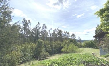 Casa en Arriendo en COD37542 Gran casa en condominio en sector Monteverde con acceso controlado