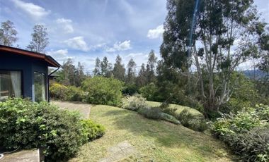 Casa en Arriendo en COD37542 Gran casa en condominio en sector Monteverde con acceso controlado